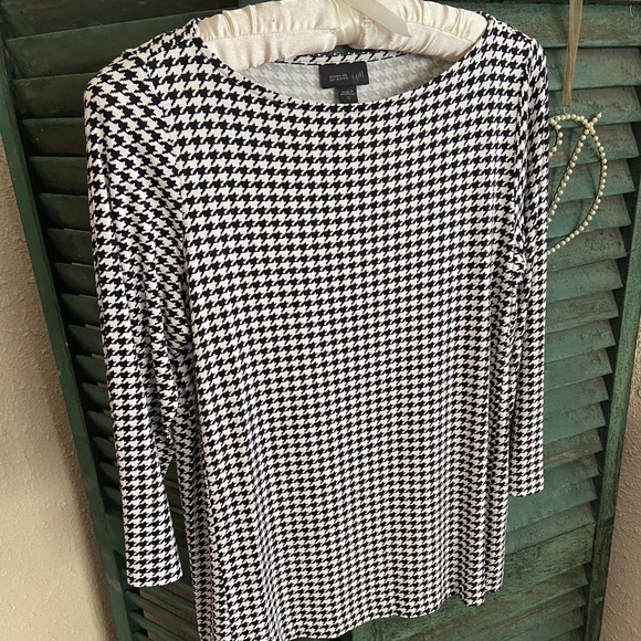 NWT J.Jill Houndstooth Top, Rayon, Size XS - Picture 3 of 4